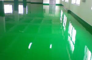 水性環氧地坪有哪些特點？如何正確使用水性漆？