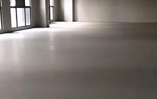 什么是面層自流平？面層自流平用于停車場(chǎng)的好處